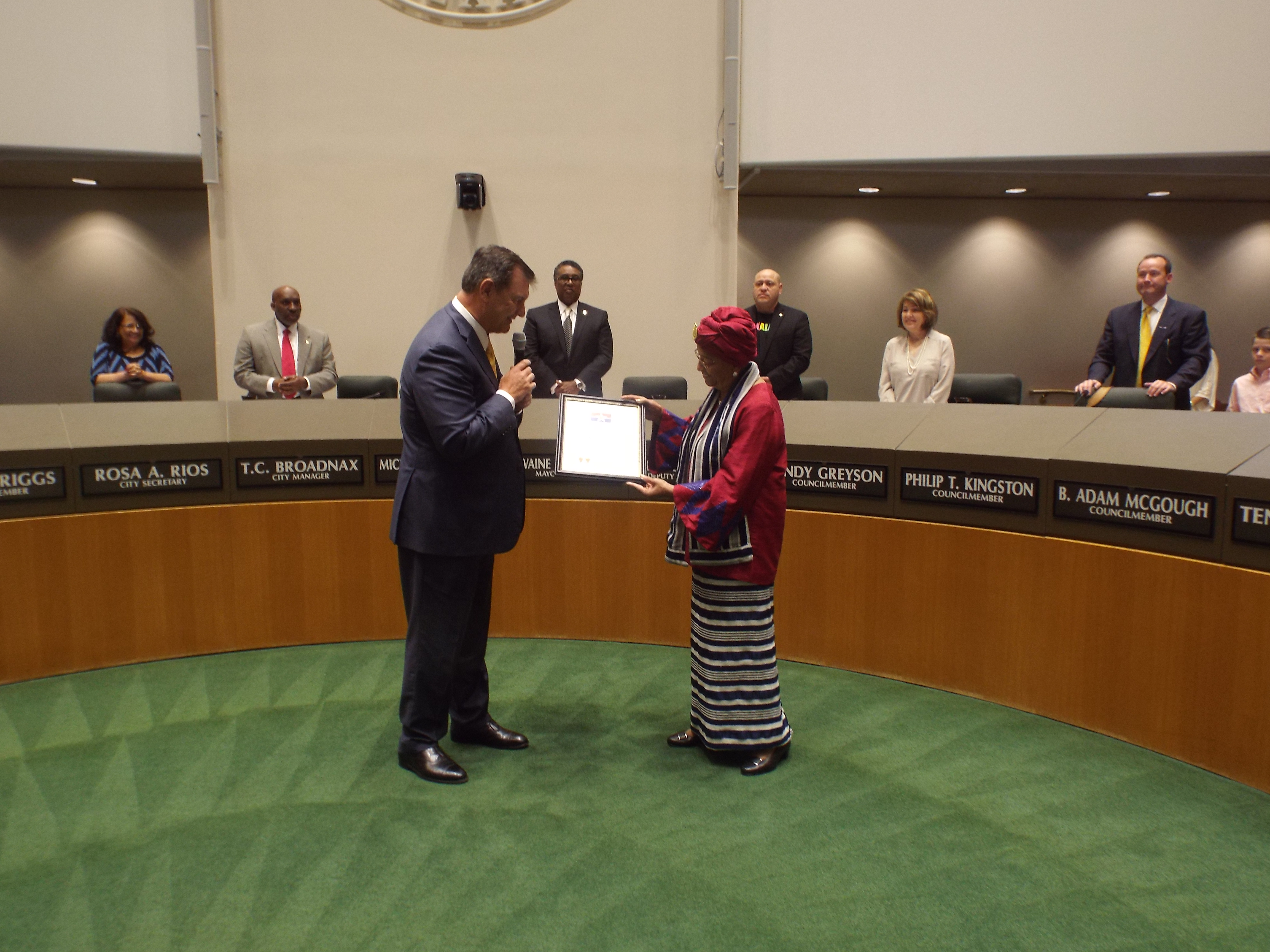 President Sirleaf is made Honorary Citizen of Dallas by Mayor Mike Rawlings
